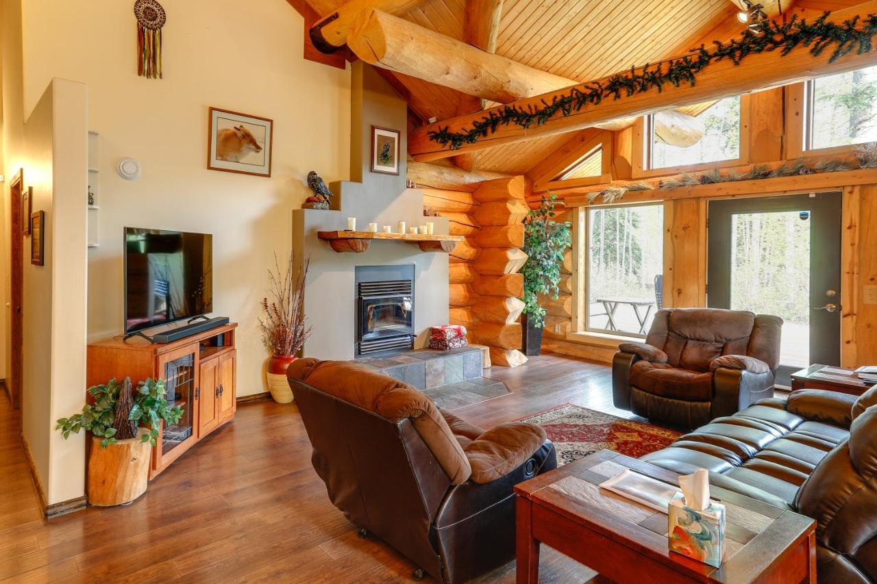 Riverside Log Cabin On-Site Aurora Viewing! North Pole Экстерьер фото