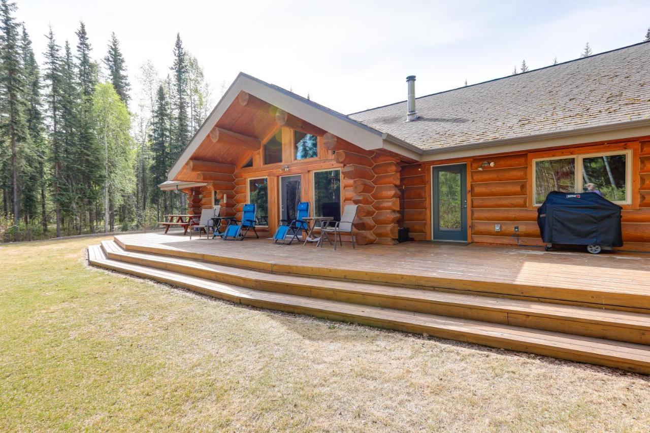 Riverside Log Cabin On-Site Aurora Viewing! North Pole Экстерьер фото